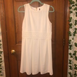 Simple, beautiful white dress!